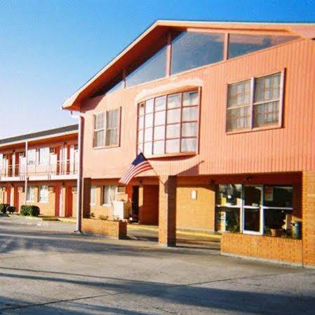 Briarwood Motel Βαλντόστα Εξωτερικό φωτογραφία