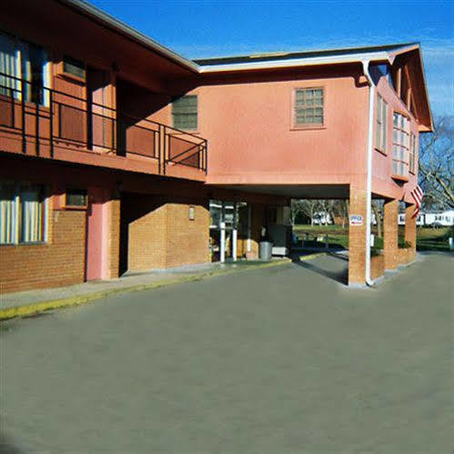 Briarwood Motel Βαλντόστα Εξωτερικό φωτογραφία